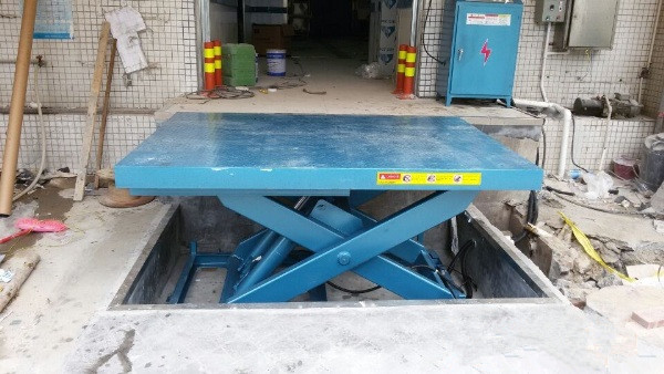 安顺电动剪叉式升降平台厂家